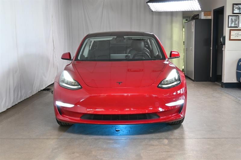 tesla Model 3 2018 - 35