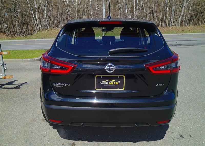 nissan Qashqai 2020 - 11