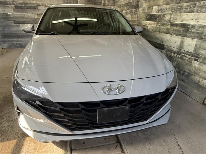 hyundai Elantra 2021 - 3