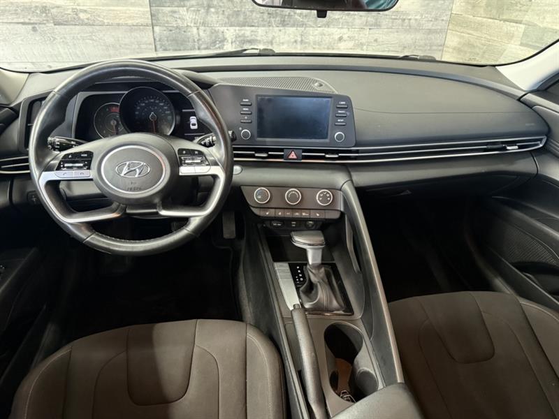 hyundai Elantra 2021 - 4