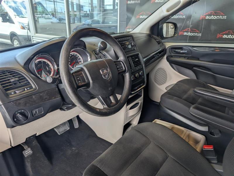 dodge Grand Caravan 2017 - 13