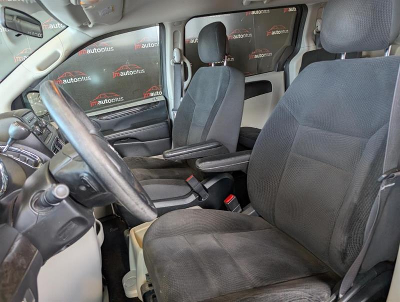 dodge Grand Caravan 2017 - 14
