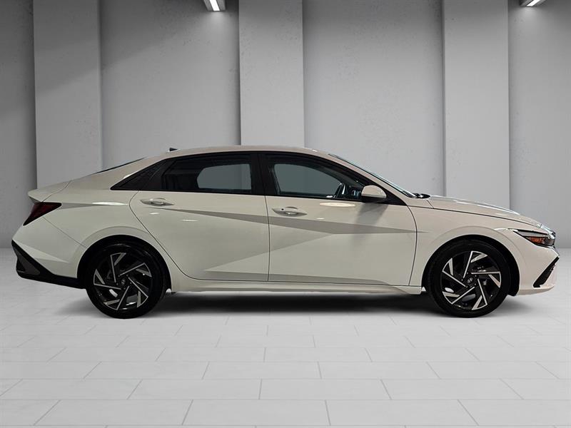 hyundai Elantra 2025 - 16