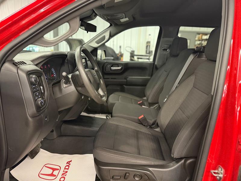 chevrolet Silverado 1500 2022 - 21