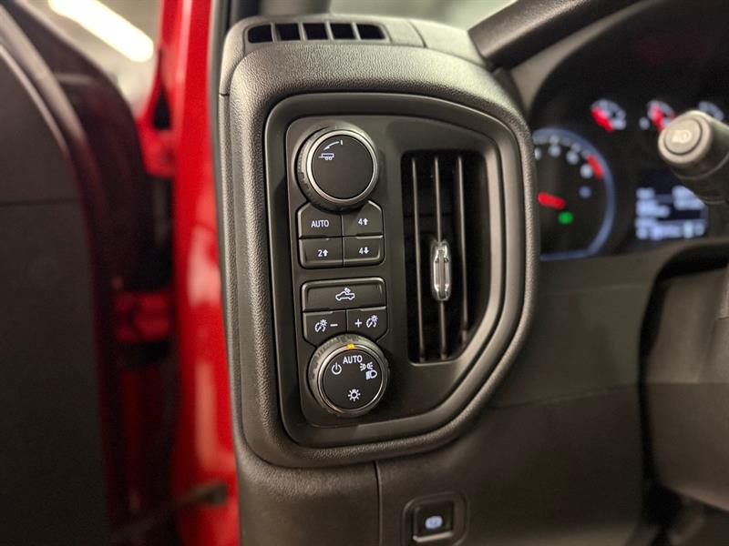 chevrolet Silverado 1500 2022 - 22