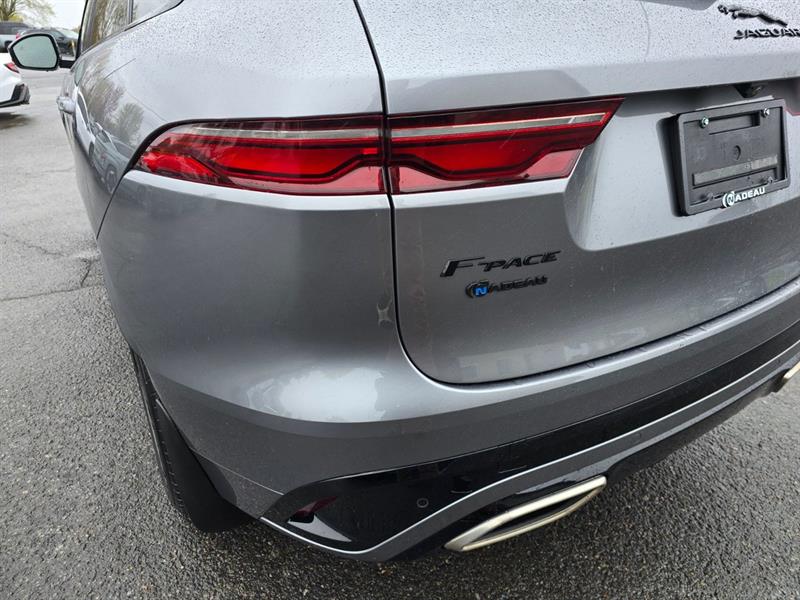 jaguar F-PACE 2023 - 12