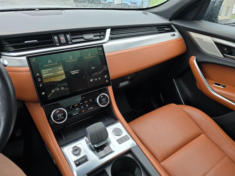 jaguar F-PACE 2023 - 22