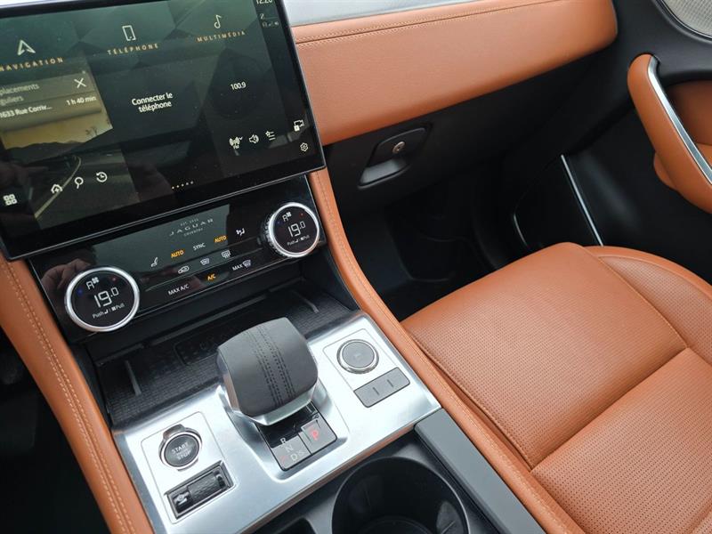 jaguar F-PACE 2023 - 24