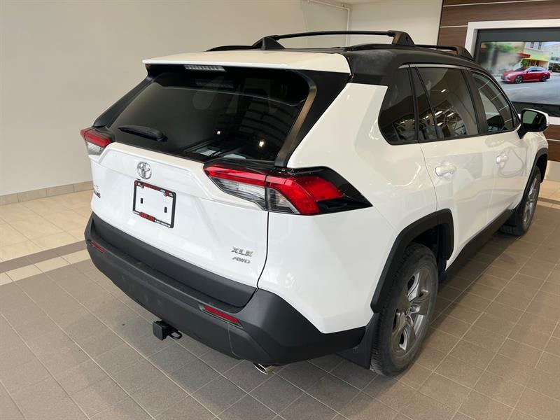 toyota RAV4 2022 - 4