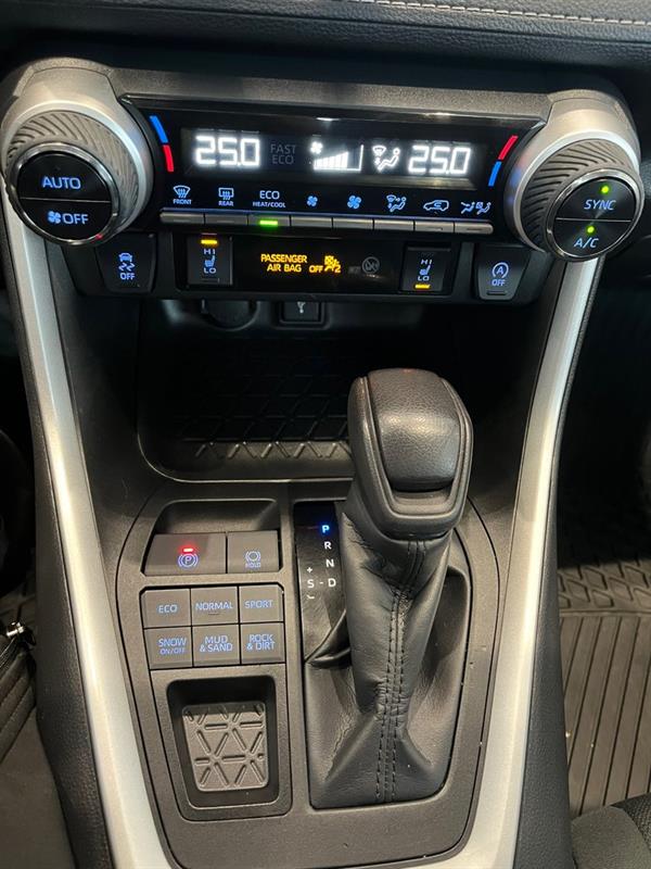 toyota RAV4 2022 - 18
