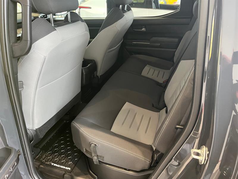 toyota Tacoma 2024 - 8