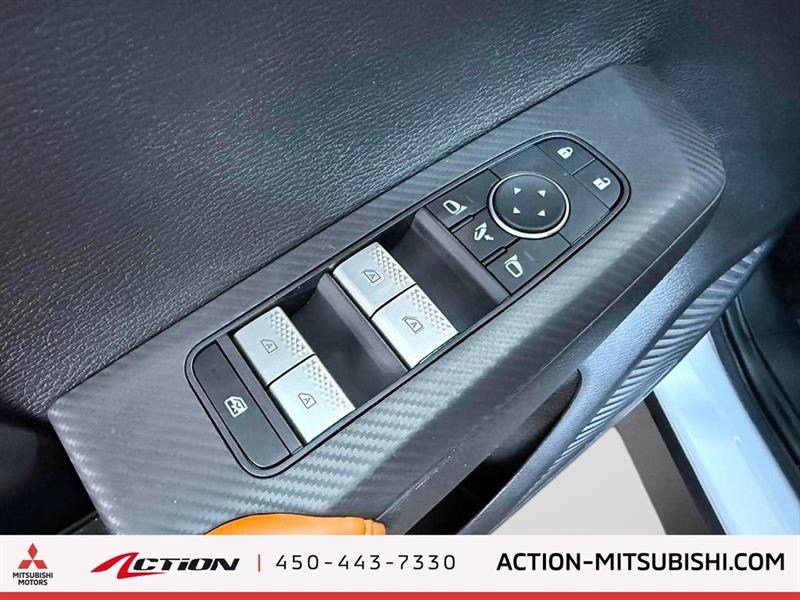 mitsubishi Outlander 2024 - 17