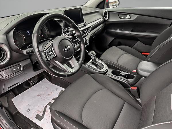 kia Forte 2019 - 11