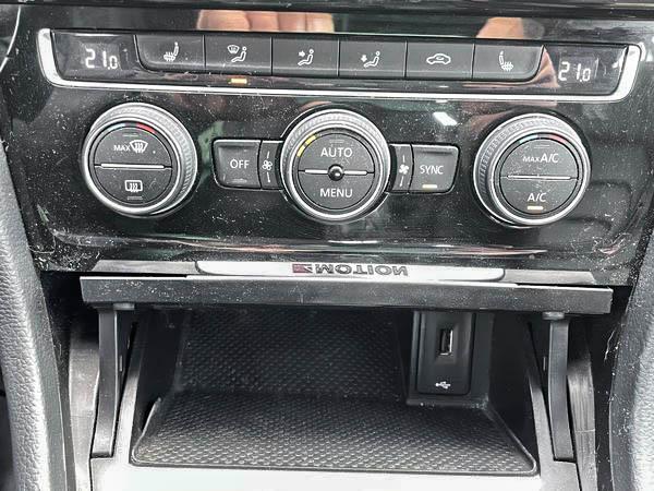 volkswagen Golf R 2019 - 19