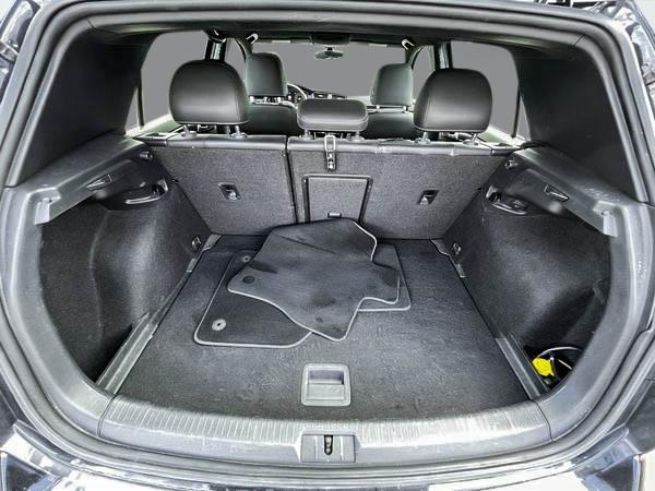 volkswagen Golf R 2019 - 24
