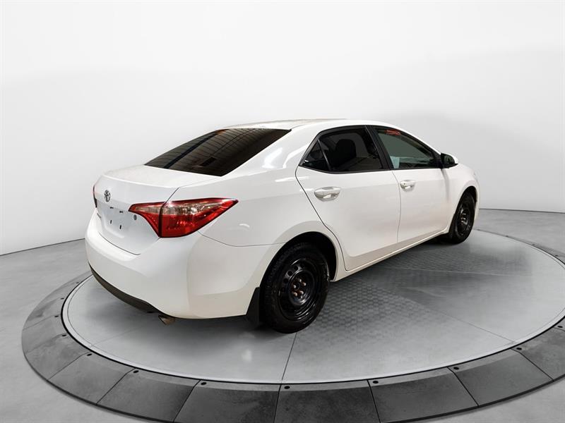 toyota Corolla 2017 - 4