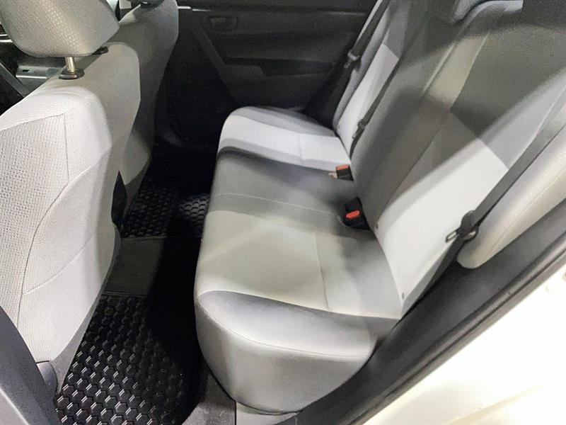 toyota Corolla 2017 - 8