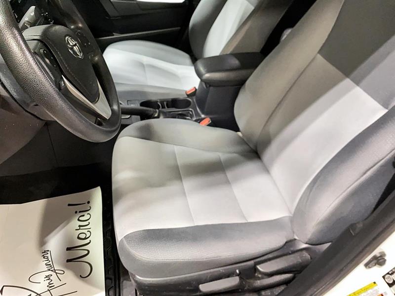 toyota Corolla 2017 - 11