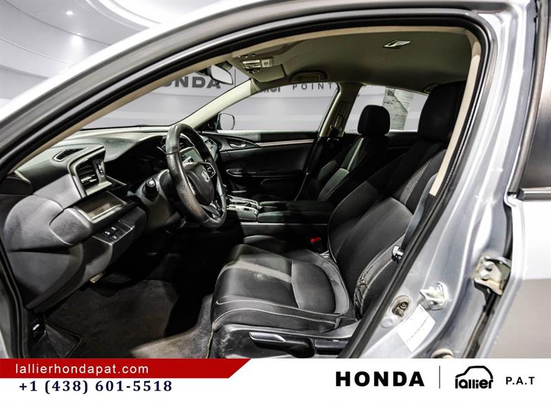 honda Civic Sedan 2021 - 18