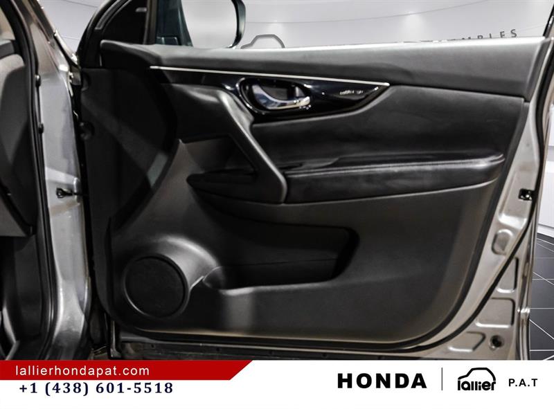nissan Qashqai 2018 - 17