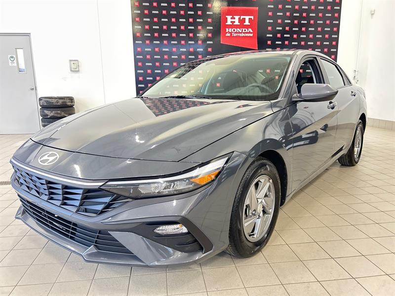 hyundai Elantra 2025