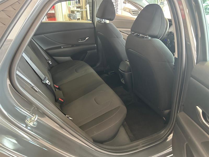 hyundai Elantra 2025 - 11