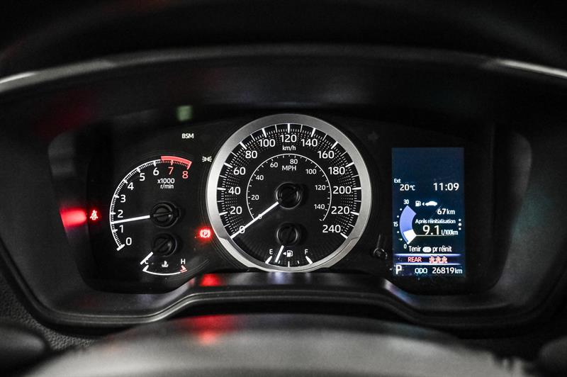 toyota Corolla 2021 - 16
