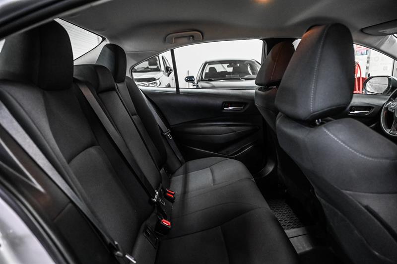 toyota Corolla 2021 - 24