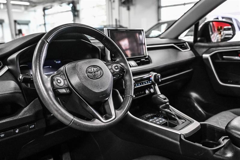 toyota RAV4 2023 - 16