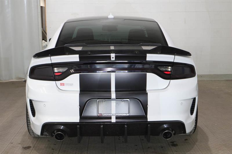 dodge Charger 2020 - 6