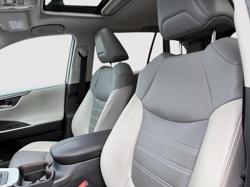 toyota RAV4 2019 - 11
