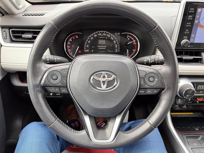 toyota RAV4 2019 - 16