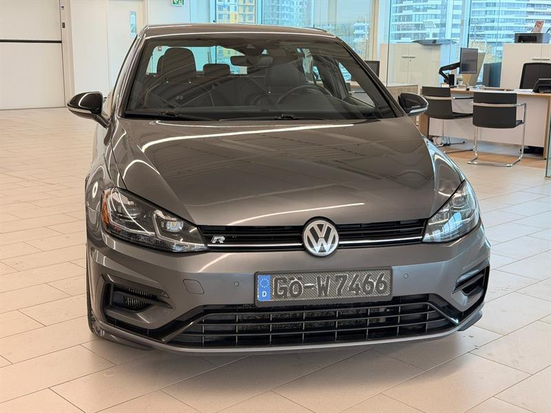 volkswagen Golf R 2018 - 2