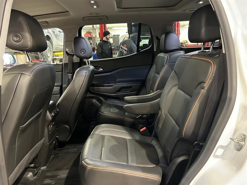 gmc Acadia 2023 - 32