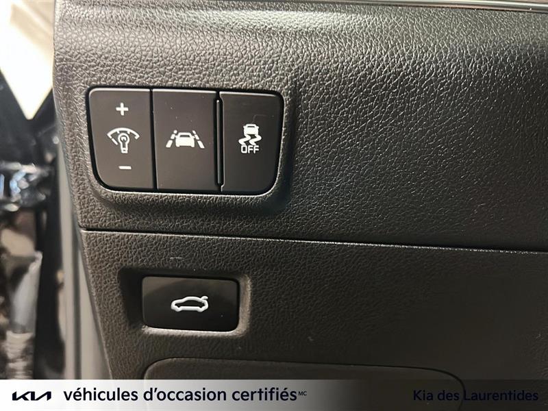 kia K5 2021 - 24