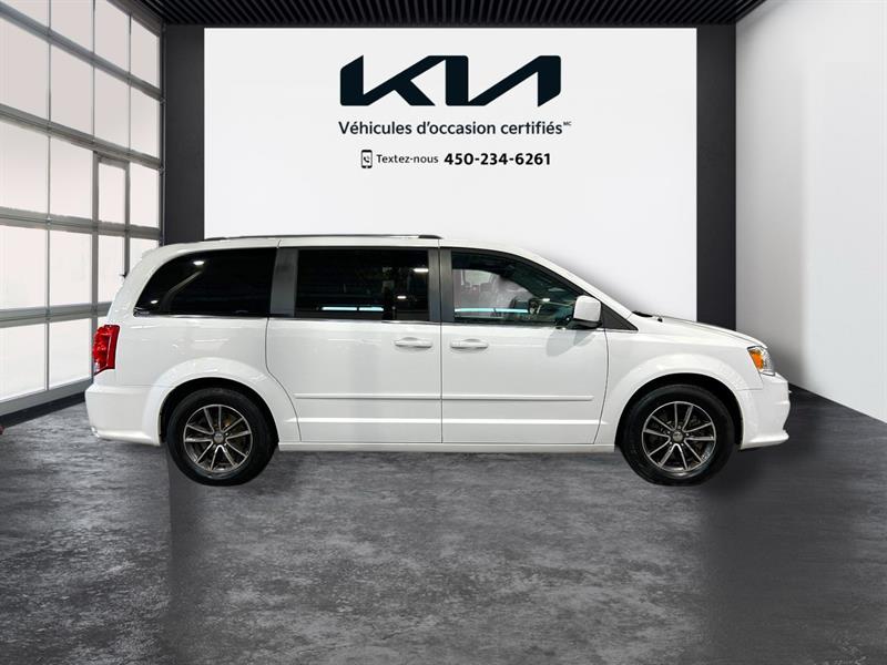 dodge Grand Caravan 2016 - 32