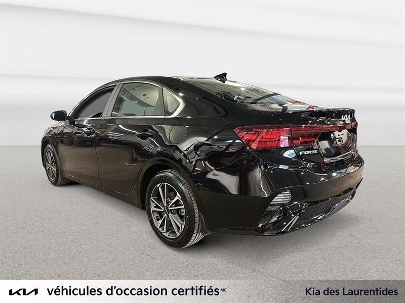 kia Forte 2022 - 14