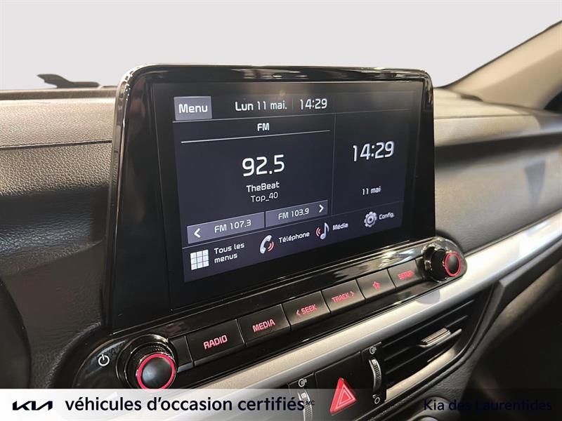 kia Forte 2022 - 17