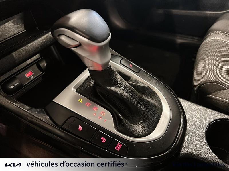 kia Forte 2022 - 20