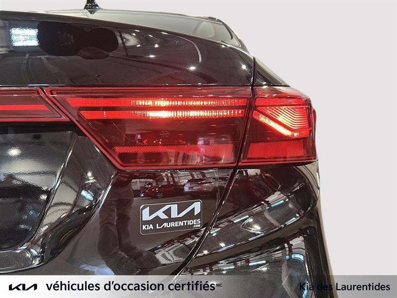 kia Forte 2022 - 28
