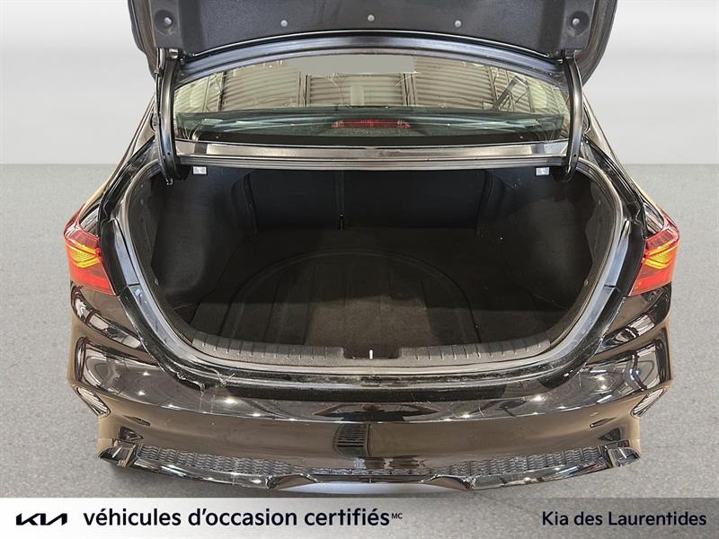 kia Forte 2022 - 29