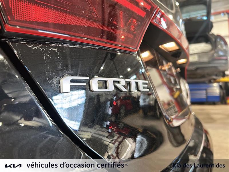 kia Forte 2022 - 30