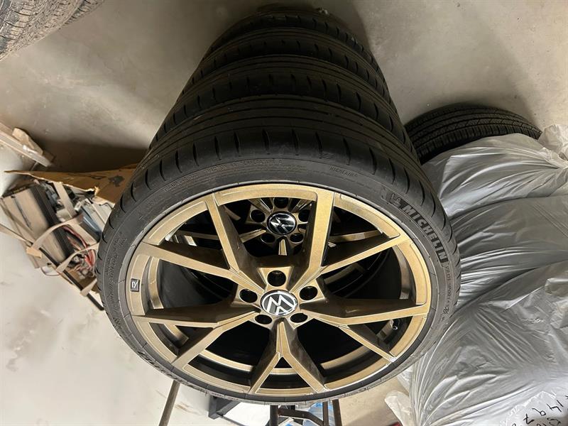 volkswagen Golf R 2022 - 4