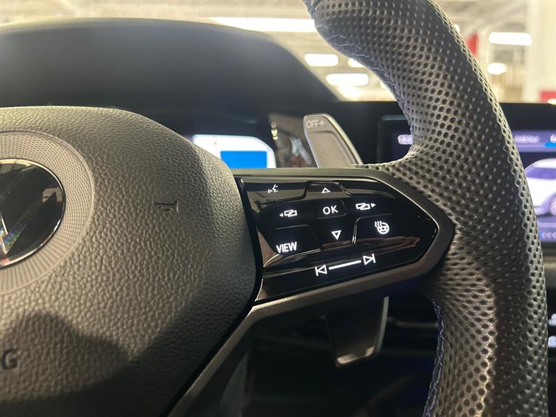volkswagen Golf R 2022 - 25