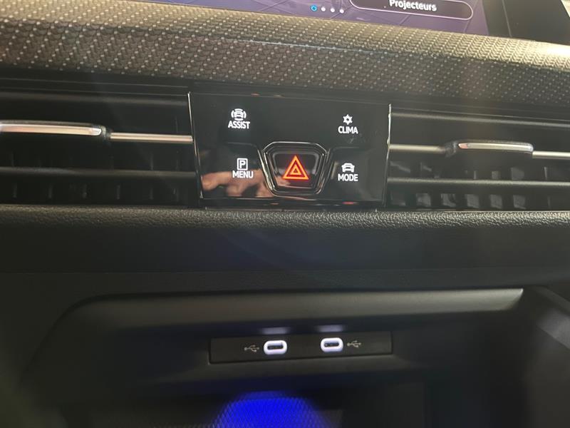 volkswagen Golf R 2022 - 33