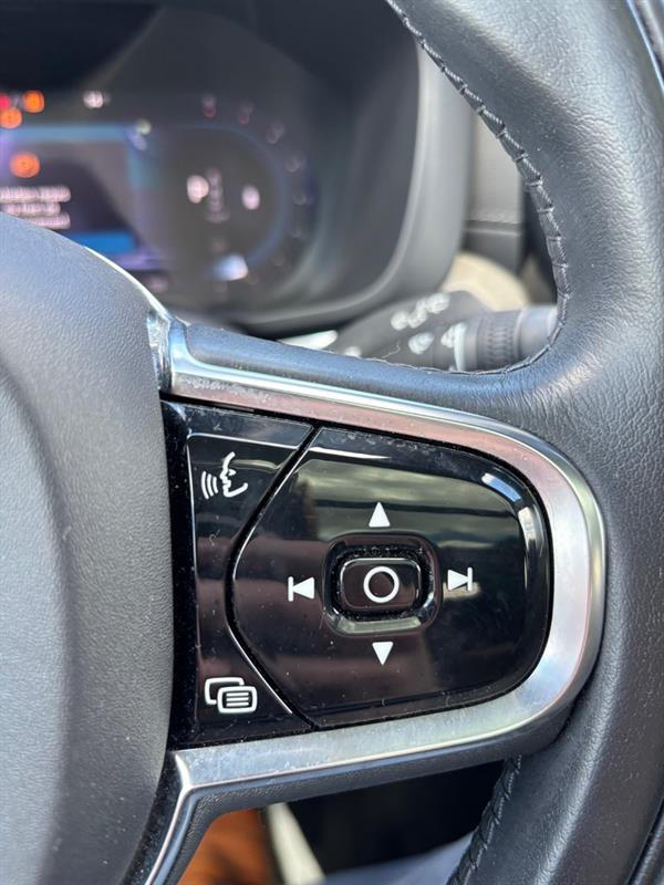 volvo XC60 2022 - 14
