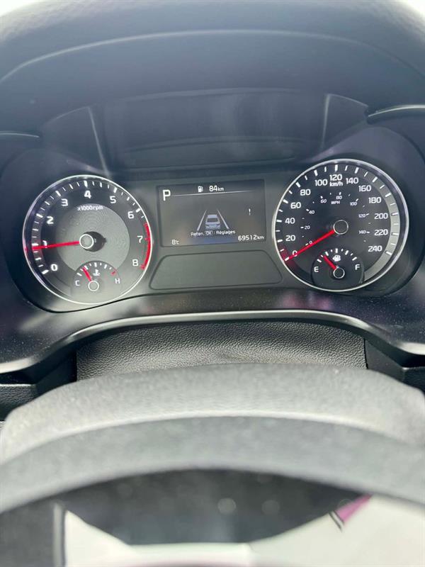kia Forte 2022 - 9