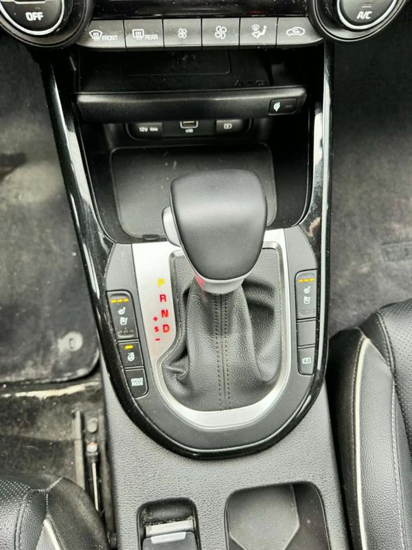 kia Forte 2022 - 16
