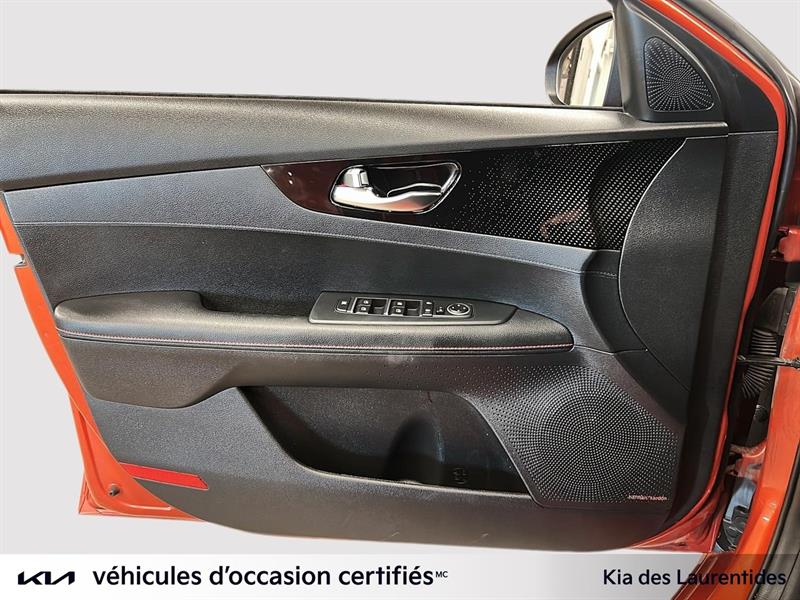 kia Forte 2021 - 9