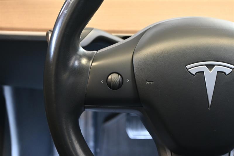 tesla Model 3 2018 - 21